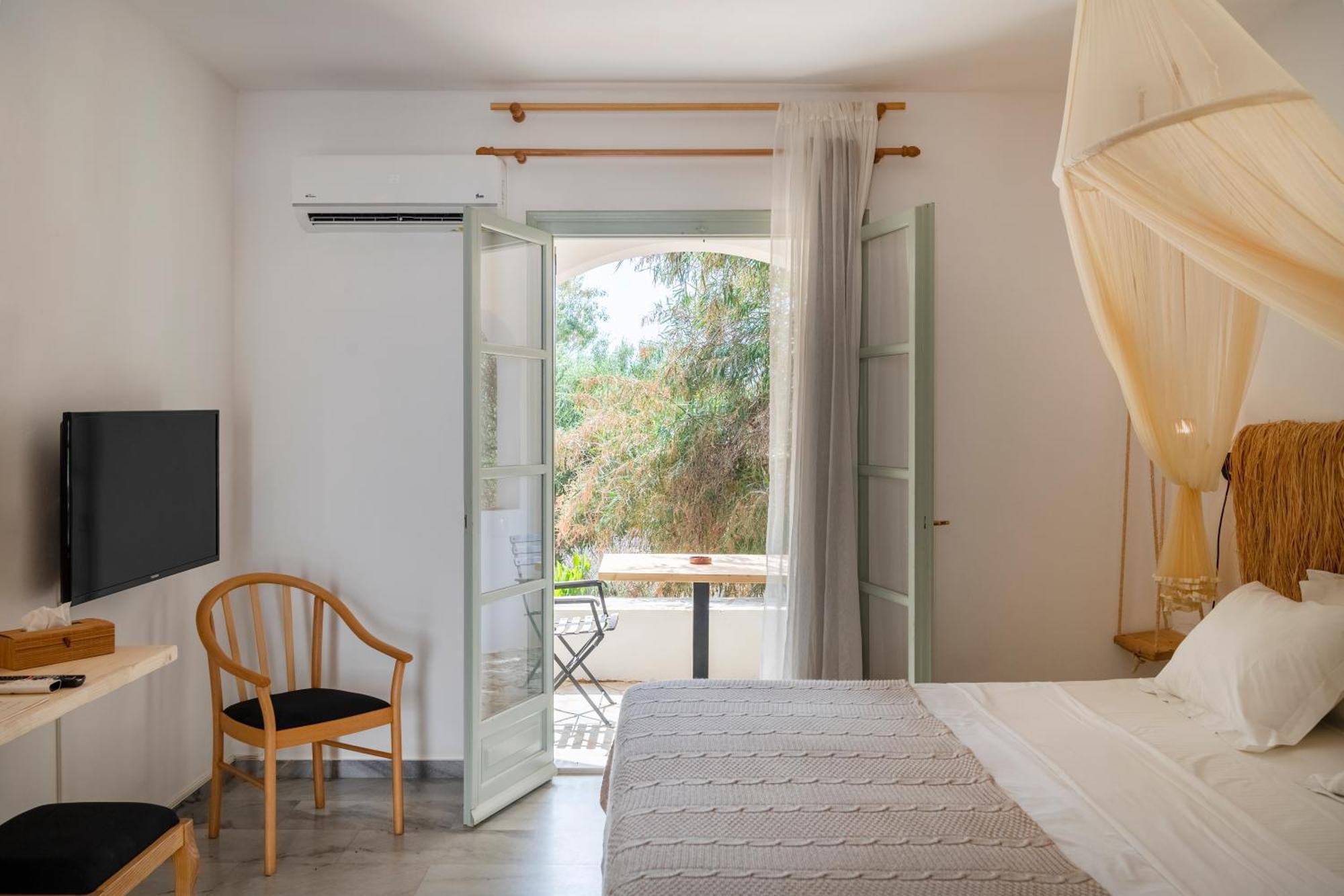 Parosland Hotel Aliki  Room photo