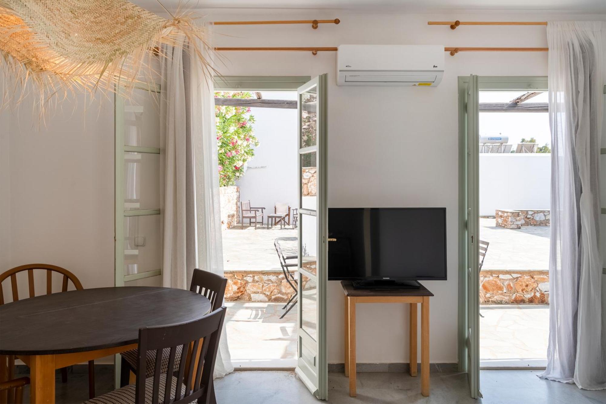 Parosland Hotel Aliki  Room photo