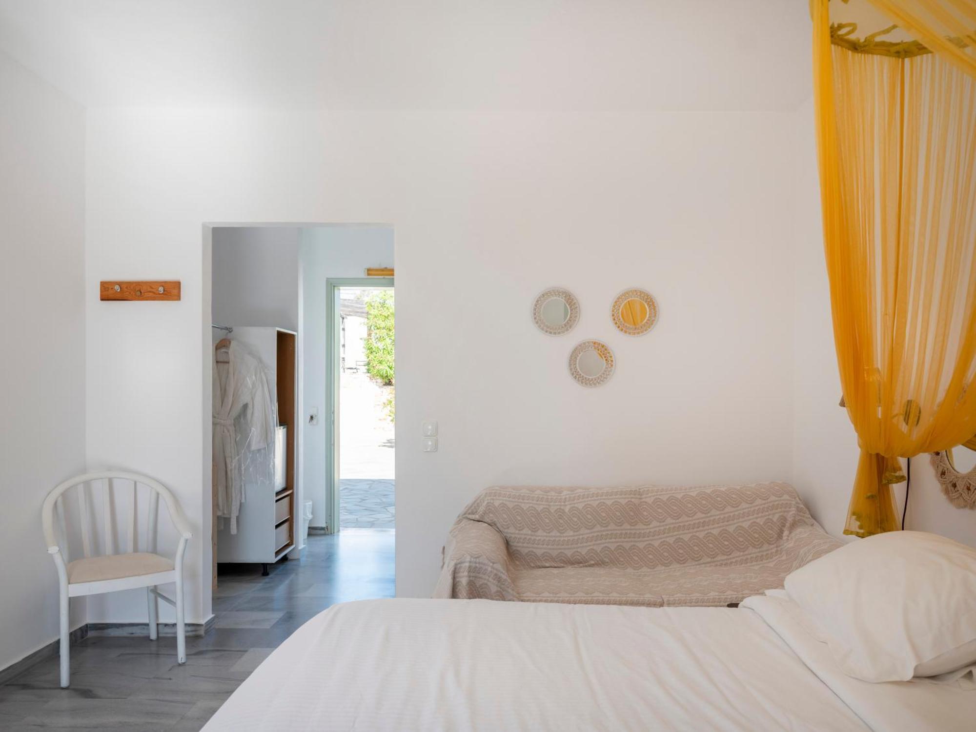 Parosland Hotel Aliki  Room photo